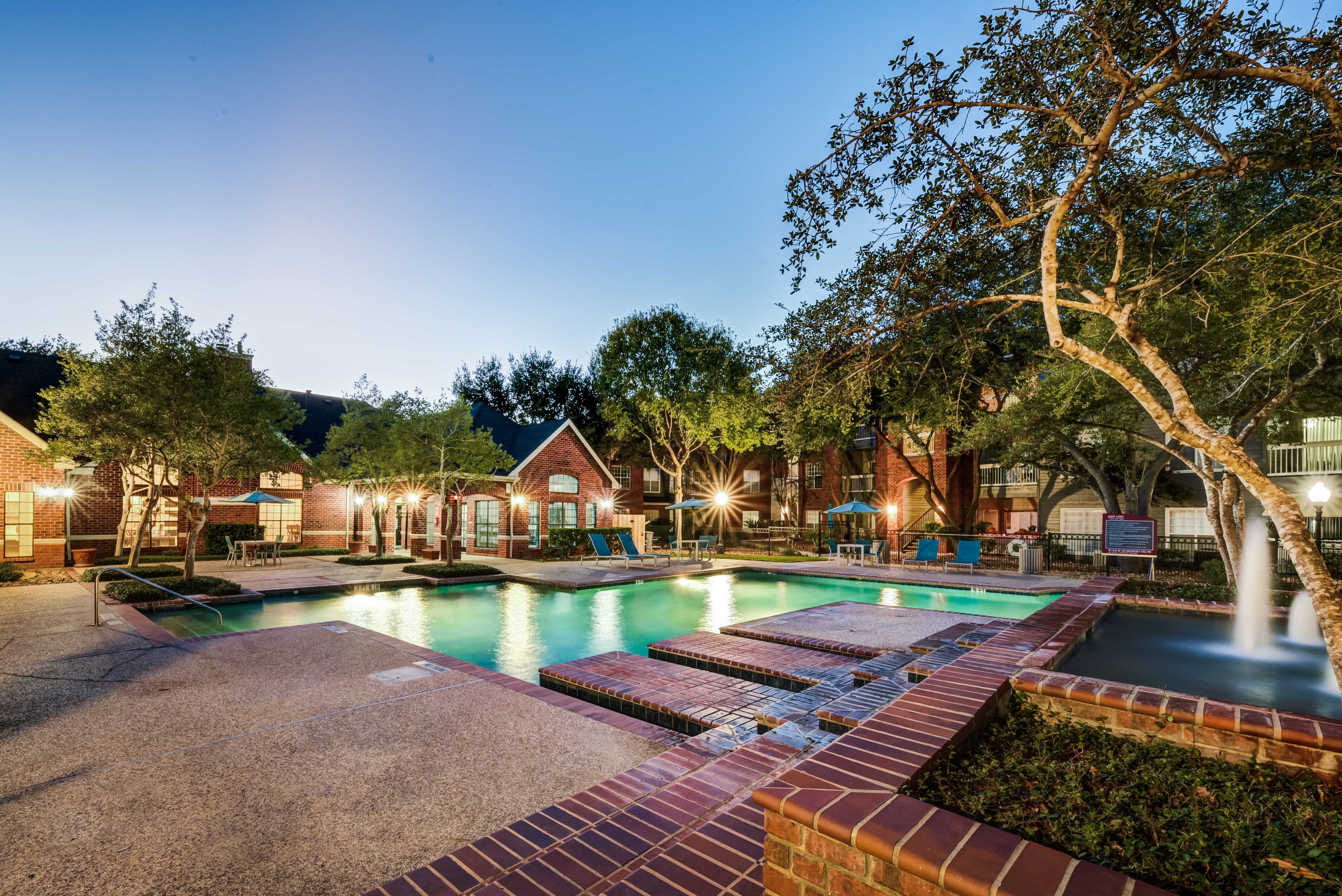 The Quarry Alamo Heights Apartments in San Antonio, TX